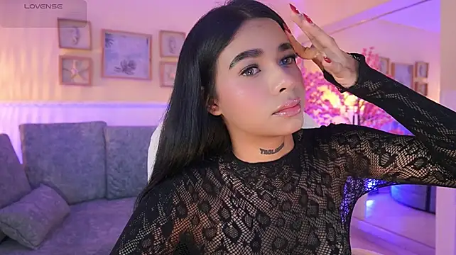 Živý XXX chat MeganLowell