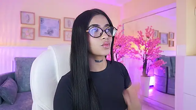 MeganLowell Chat XXX live