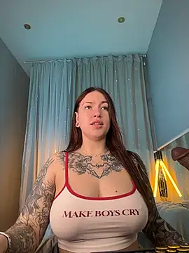 Tattitude_ – Live XXX-chat