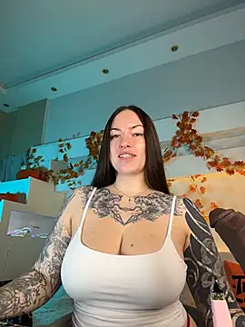 XXX chat uživo modela Tattitude_