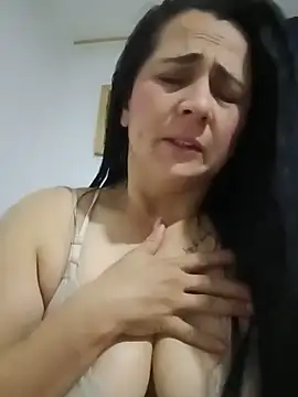 Sex_Annie Adlı Modelin Canlı XXX Sohbeti