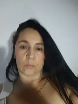Sex_Annie Chat XXX in diretta