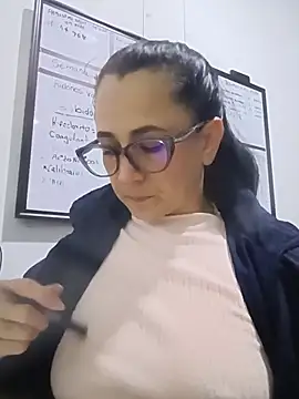 دردشة Sex_Annie الجنسية المباشرة