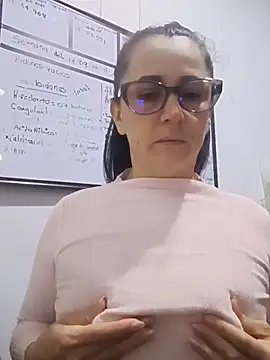 Chat +18 de Sex_Annie ao vivo