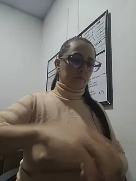 Sex_Annie 现场XXX聊天