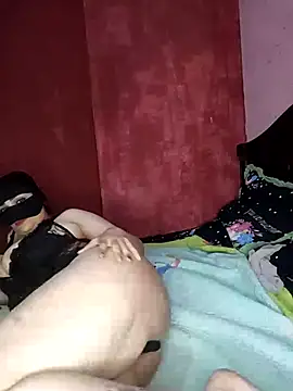 Lssbj webkamerás műsora