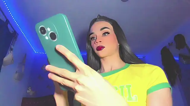 Karla_hot777's Webcam Show