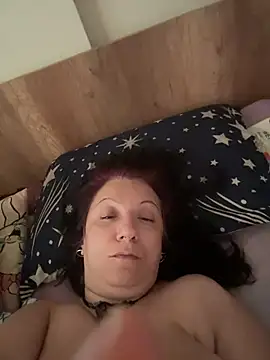 Pokazy przed kamerką – kotkite