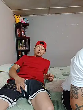 Mlkvzla's Webcam Show