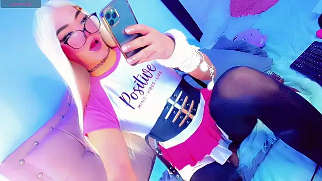 Pokazy przed kamerką – Shiaki_04