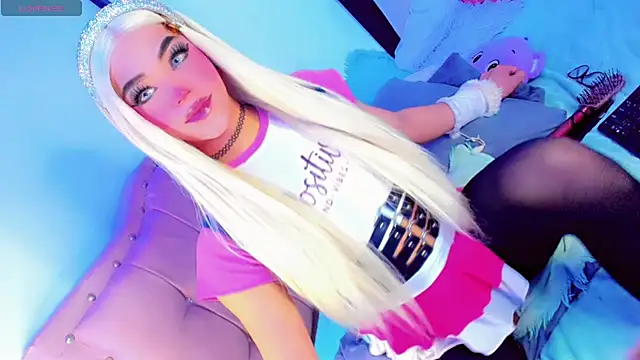 Shiaki_04n Webbikameraesitys