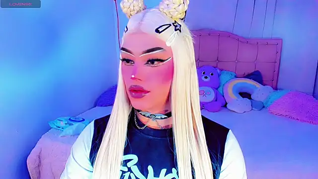 הופעת וובקאם של Shiaki_04