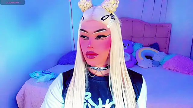 Shiaki_04 Show Webcam