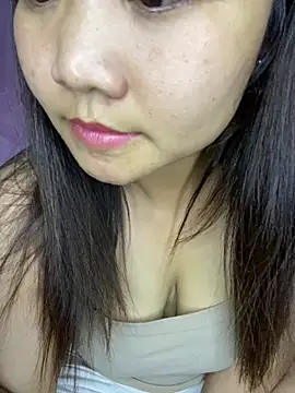 Sunset-yll Adlı Modelin Canlı XXX Sohbeti