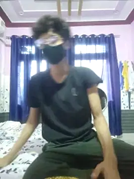 Ritik_18 Webcam Show