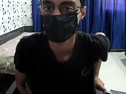 Ritik_18n Webbikameraesitys
