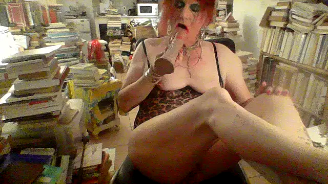 LianeDargueil – webcam-show