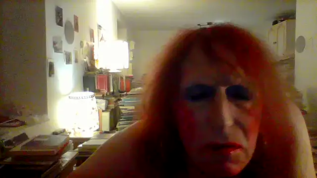 LianeDargueil Webcam show