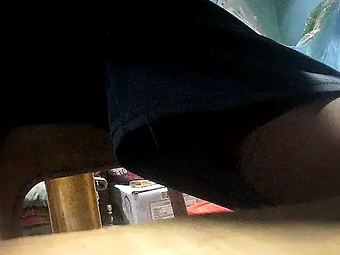 Precumking1 Show in webcam