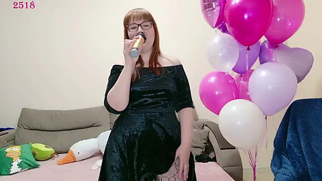BIGbootyFOXX Webcam Show