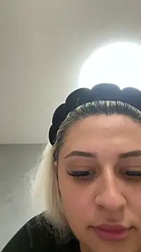 Kylie_One Webcam show