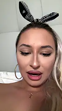 Kylie_One's Webcam Show