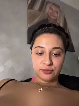 Kylie_One Webcam show