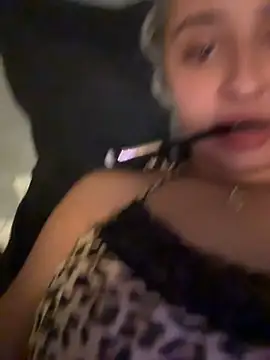 Kylie_One Webcam show