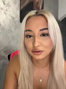 Kylie_Onen Webbikameraesitys