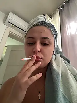 Kylie_One Chat XXX live