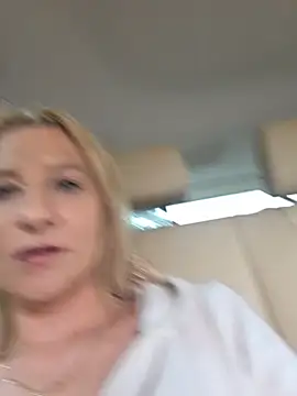 KaylinJann Webbikameraesitys
