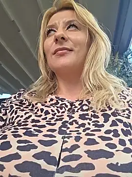 KaylinJan webcam show