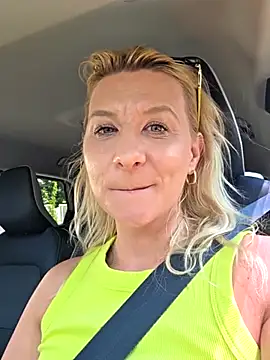 KaylinJann Webbikameraesitys