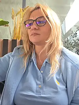 KaylinJan Live XXX-chat