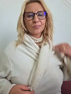 Živý XXX chat KaylinJan