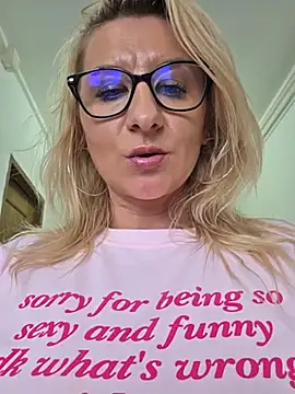 KaylinJan webcam show