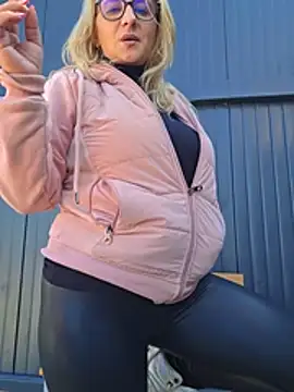 KaylinJan Live XXX Chat