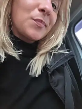 KaylinJann Webbikameraesitys