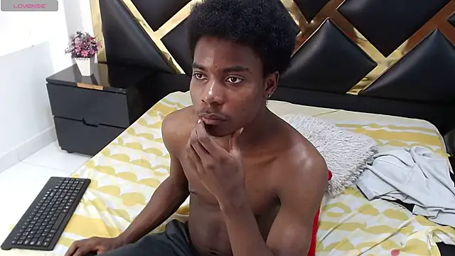 عرض كام NoahJhonson69