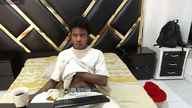 NoahJhonson69 在線直播表演