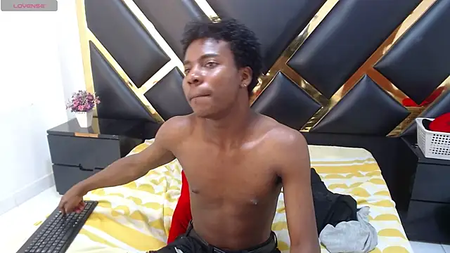 عرض كام NoahJhonson69