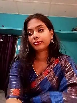 neha8824 élő XXX-chatje