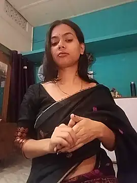 הופעת וובקאם של neha8824