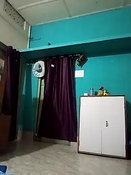 XXX chat uživo modela neha8824