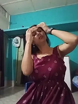 neha8824: онлайн-секс-чат