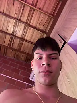 Handsome_boys69: διαδικτυακό σόου στην κάμερα