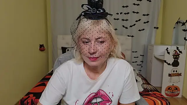 LaurenWishy 网络视讯表演