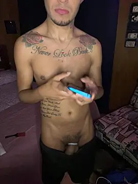 Laveau23 Webcamshow