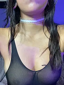 Chat XXX en directo de Violeth_00
