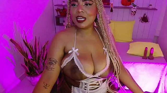 Ivonny_Hotn Live XXX chat